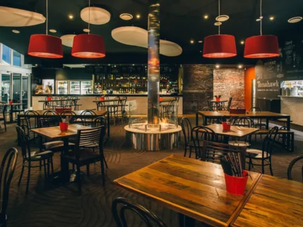 XL500 - The [m]eatery