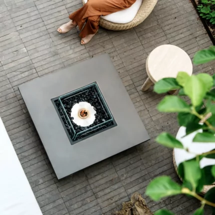 Vertigo 40 - Outdoor Patio