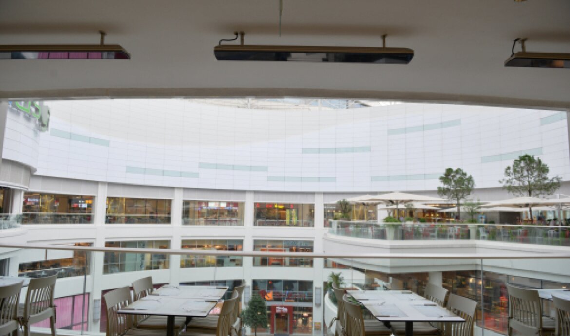 Vision Radiant Heater Akasya Foodcourt by Heatscope 01.jpg